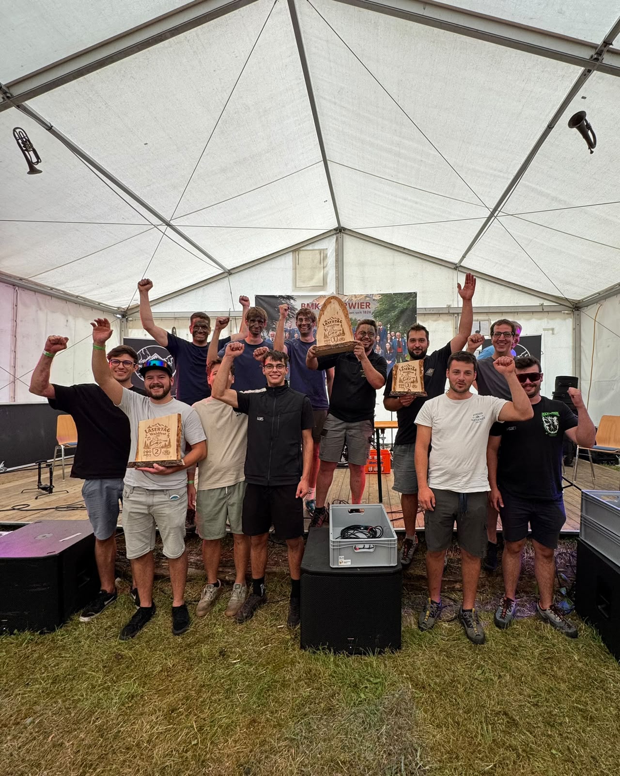 Erfolgreiche Premiere der Outdoor Lasertag-Challenge beim Waldfest in Biberwier